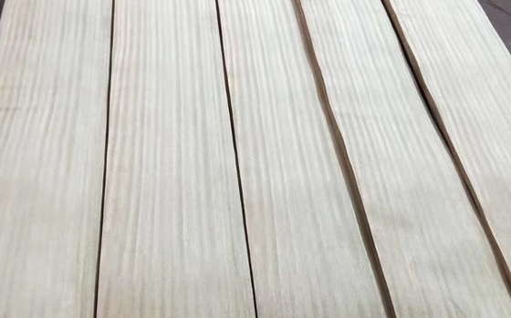 Buy Rubber Wood Veneer Width 9cm-35cm For Wall Decoration / Doors And Windows online manufacture