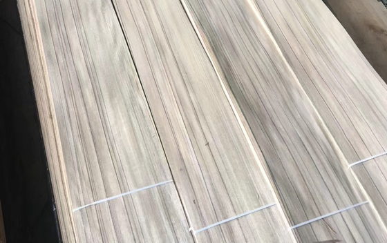 Papua New Guinea Wainut Wood Veneer Rotary Cut Veneer Length 2.5m