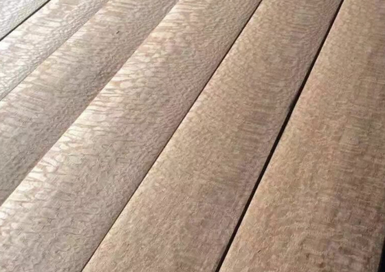 Dyed Wood Veneer Lacewood Veneer Thick 0.25-0.6mm For Furniture Design