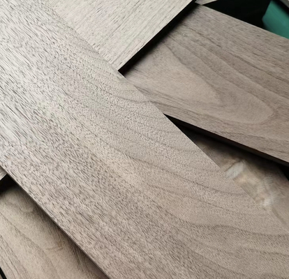 2200*205*1.2mm Black Walnut Floor Veneer For High End Furniture